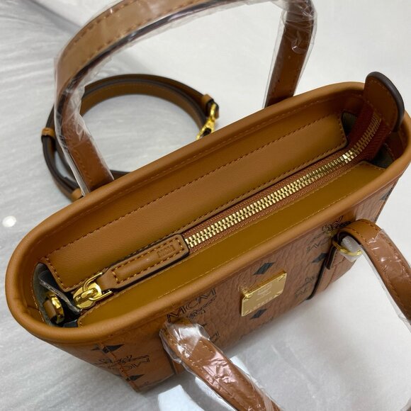 MCM women's crossbody bag shoulder bag handbag - Picture 7 of 9